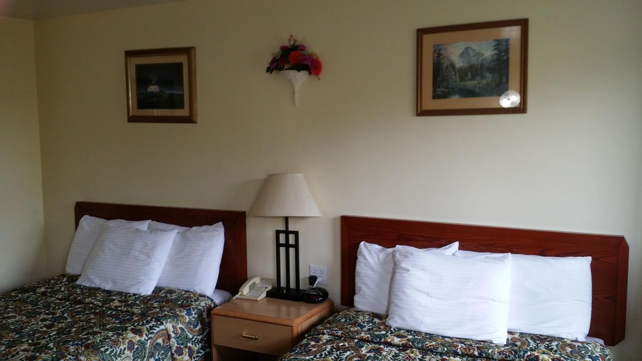 River Mist Inn Sturgeon Falls Exteriör bild
